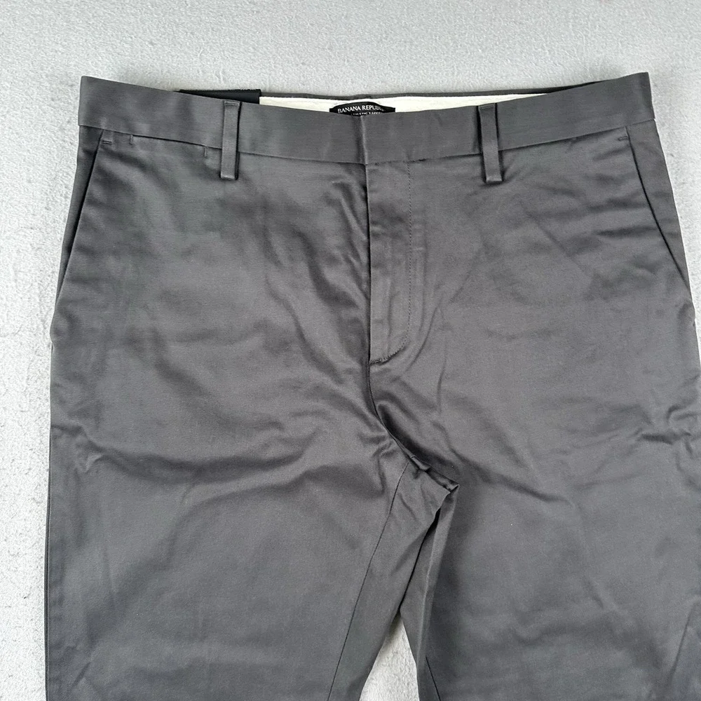 Banana Republic Mason Athletic Tapered Fit Rapid Movement Pants‎ 35x30 Dark Gray